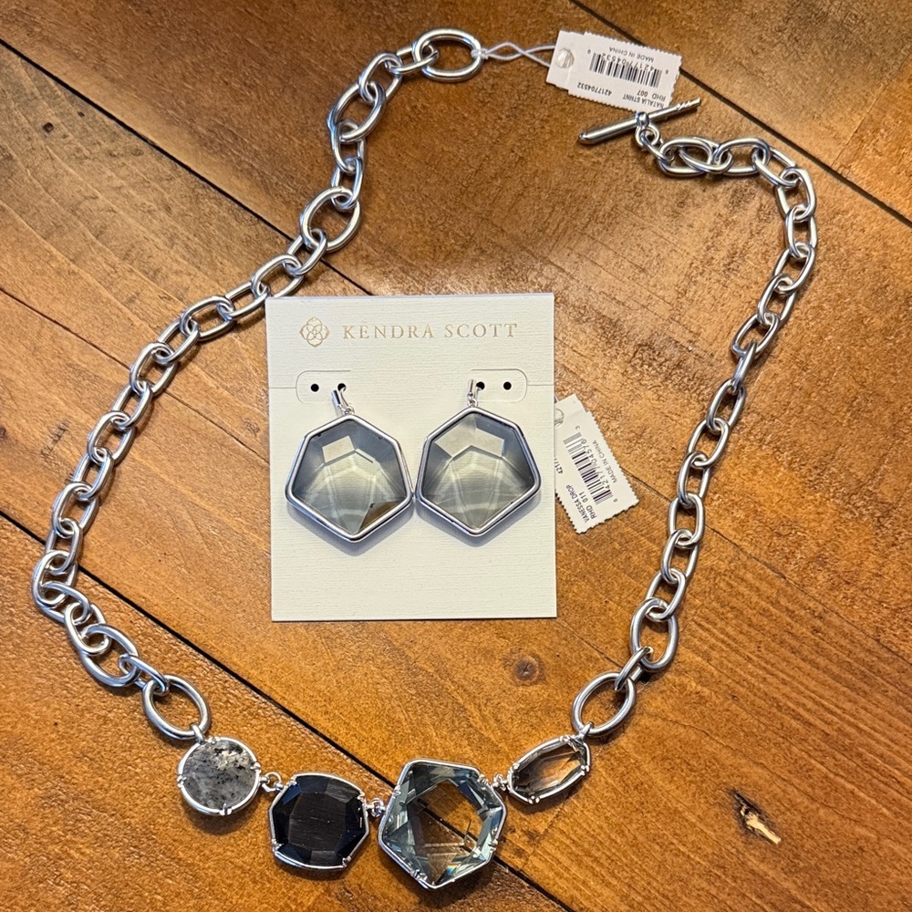 Kendra Scott Silver and Black Necklace Set